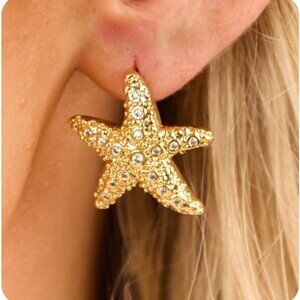Amelia-Gold Starfish Stud Earrings for Women Waterproo Summer Beach Jewelry